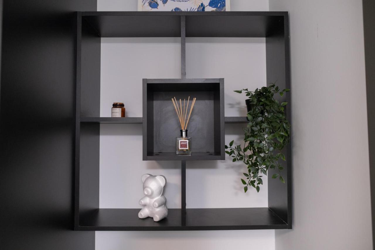 Chic 1Br Apartment With Balcony In 플로브디프 외부 사진